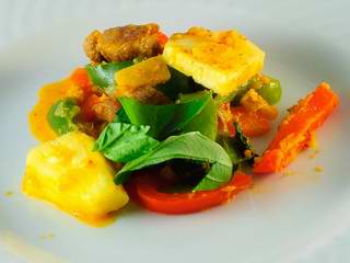 Rotes Curry mit Schweinefleisch     
    