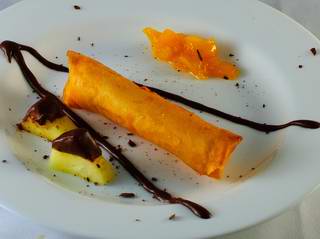Sweet-Spring-Roll mit Schokosauce 